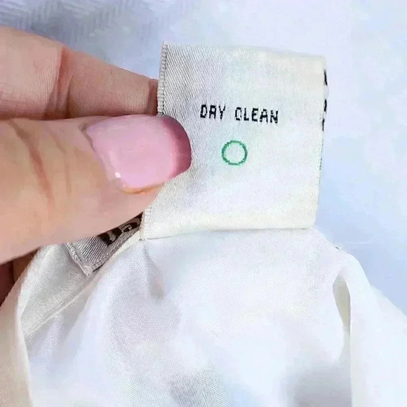 Dalia Collection Size 10 Silk/Cotton white/purple/black floral skirt - Picture 11 of 11